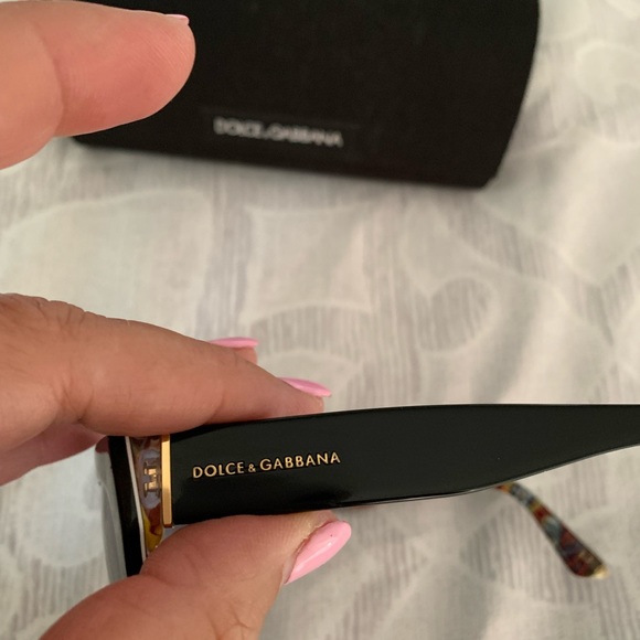 Dolce&Gabbana sun glasses authentic - Picture 5 of 15